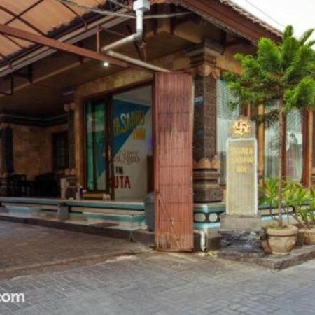 Segara Sadhu Inn Kuta By Ecommerceloka Exterior photo