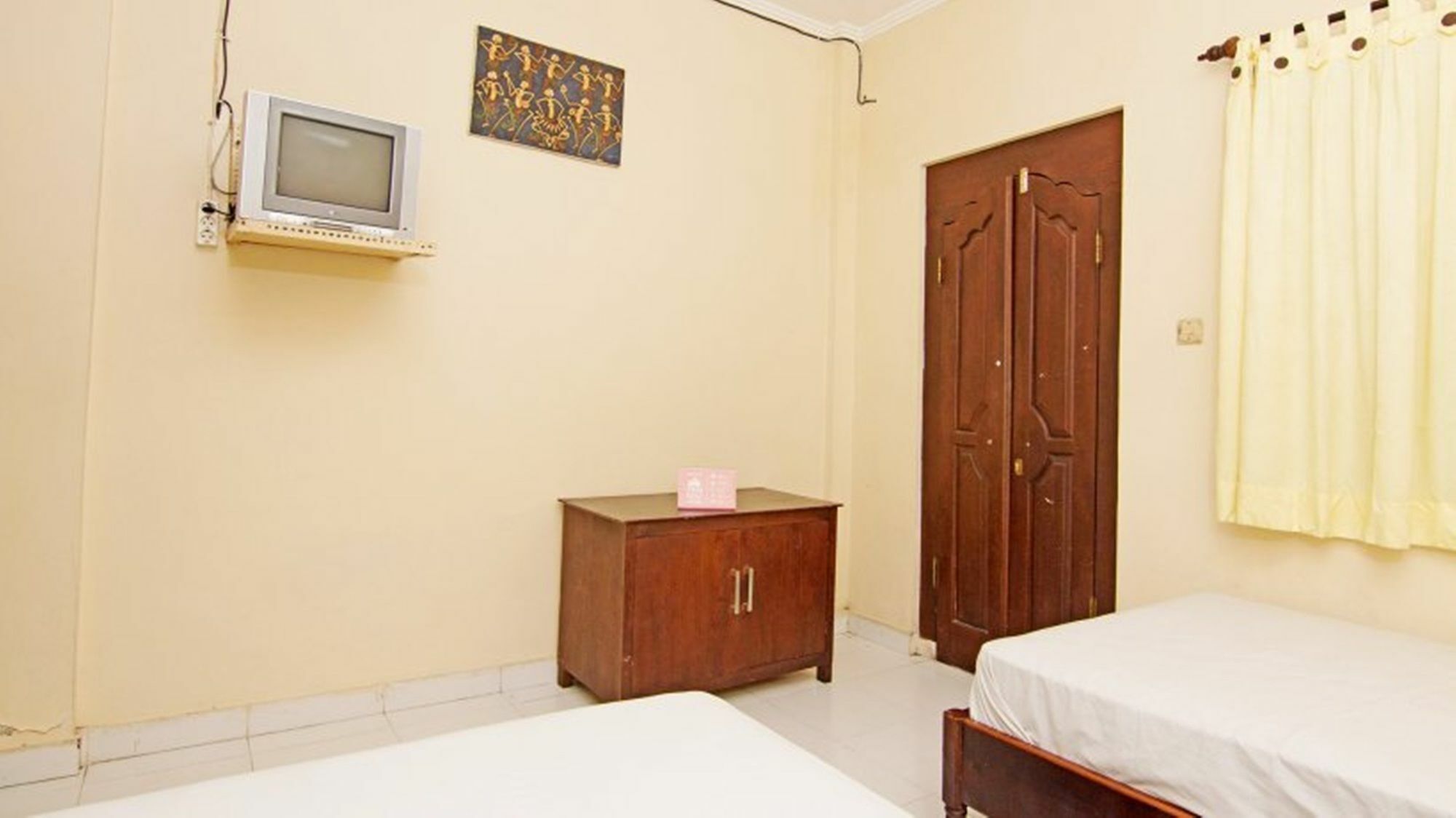 Segara Sadhu Inn Kuta By Ecommerceloka Exterior photo